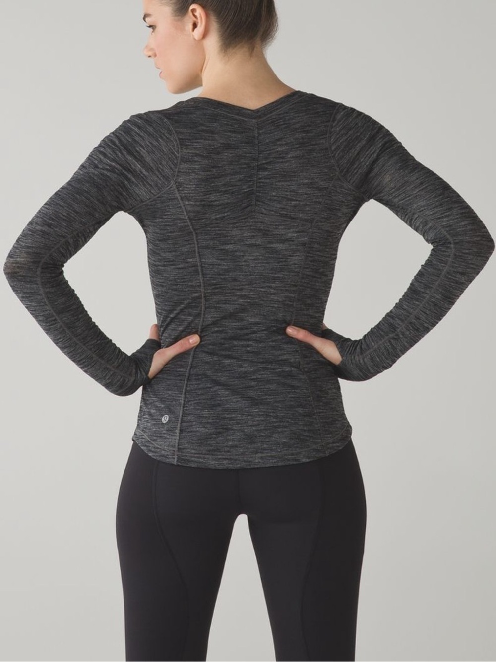 Lululemon 5 Mile Long Sleeve Top Size 4 Heathered Black Versatile & Lightweight - Picture 5 of 5